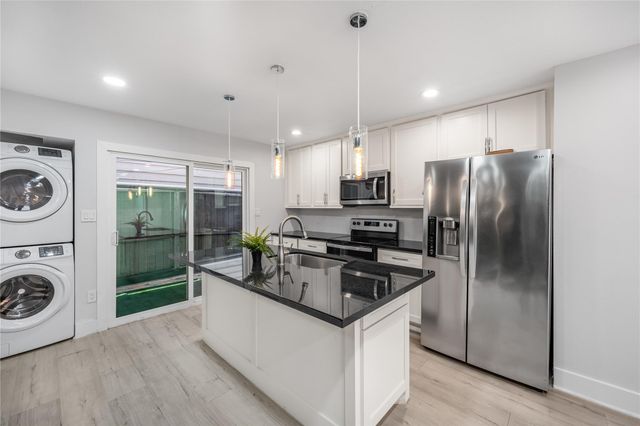 1418 Vermont Street 1, Houston, TX 77006