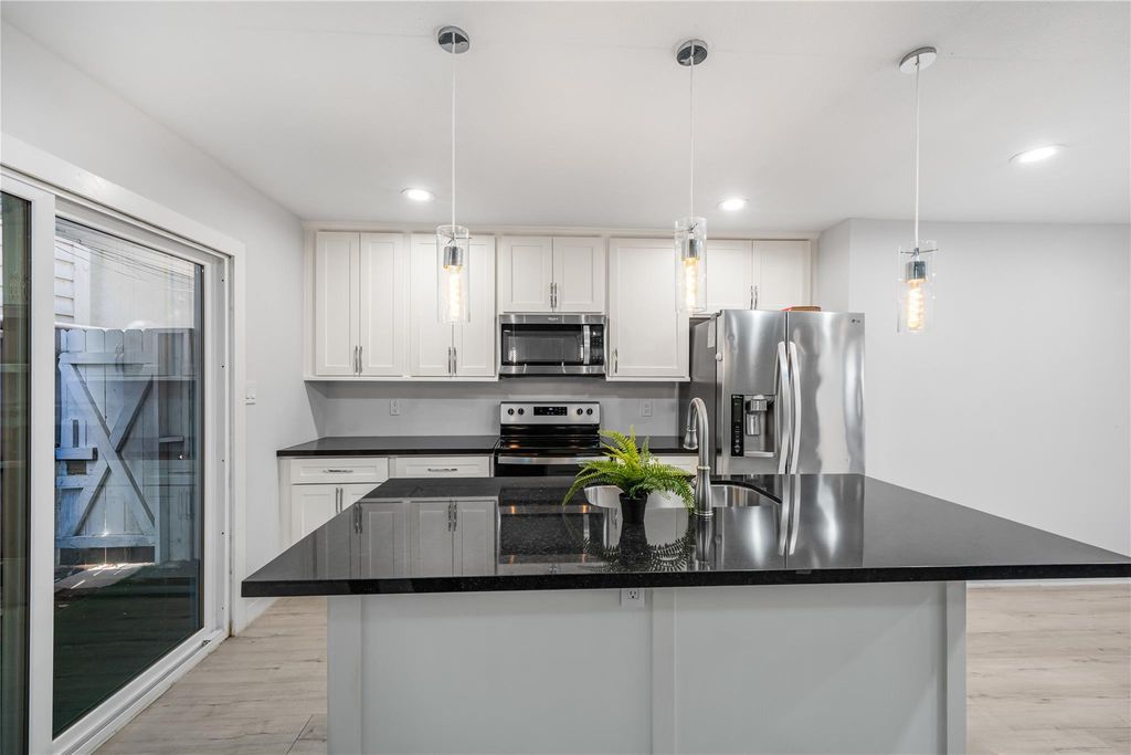 1418 Vermont Street 1, Houston, TX 77006