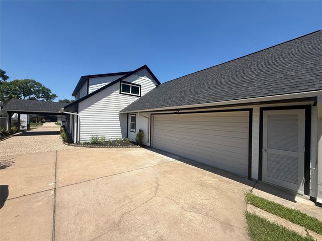 7711 Meadowvale Drive, Houston, TX 77063