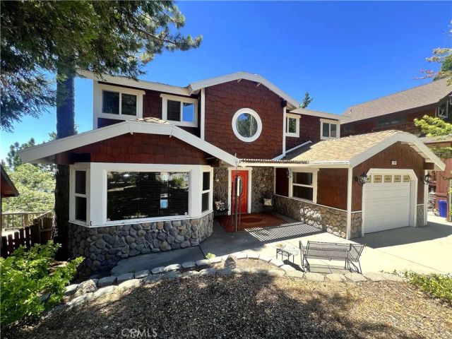 1834 Nob Hill, Running Springs, CA 92382