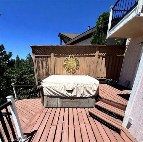 1834 Nob Hill, Running Springs, CA 92382
