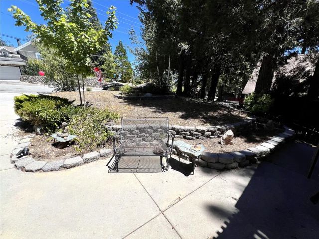 1834 Nob Hill, Running Springs, CA 92382