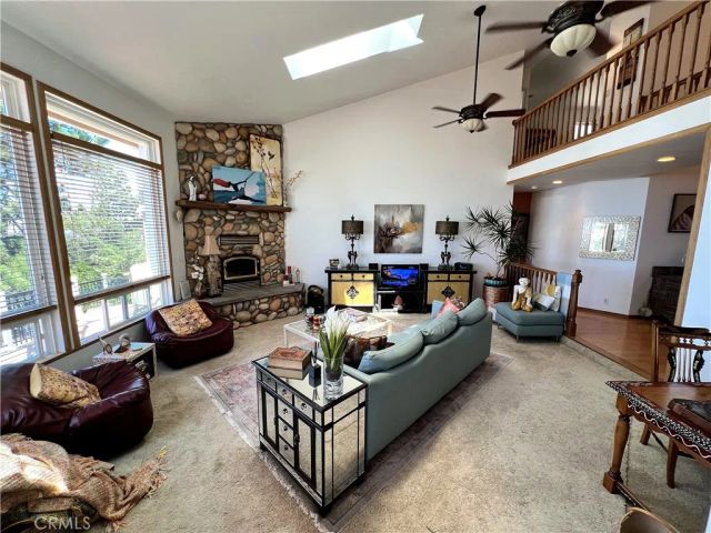 1834 Nob Hill, Running Springs, CA 92382