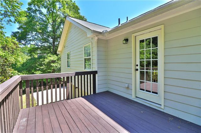 353 Fall View Court, Winder, GA 30680