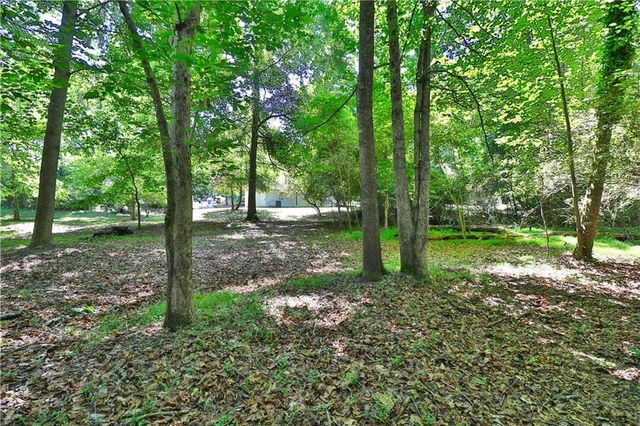 353 Fall View Court, Winder, GA 30680