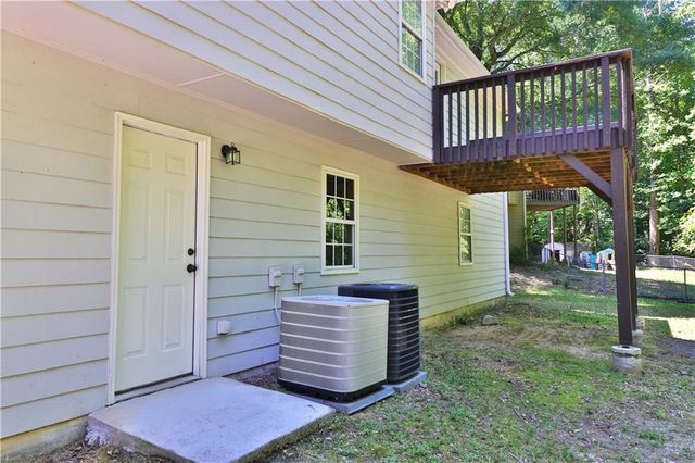 353 Fall View Court, Winder, GA 30680
