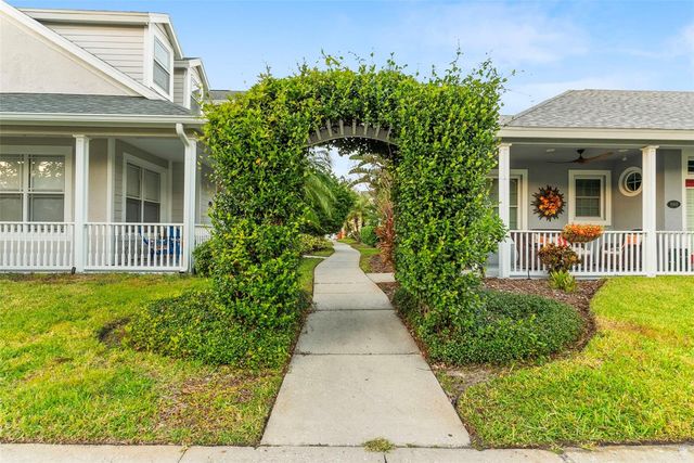 10806 SPRING MOUNTAIN PLACE, Tampa, FL 33626