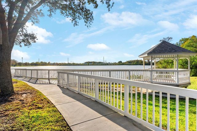 10806 SPRING MOUNTAIN PLACE, Tampa, FL 33626