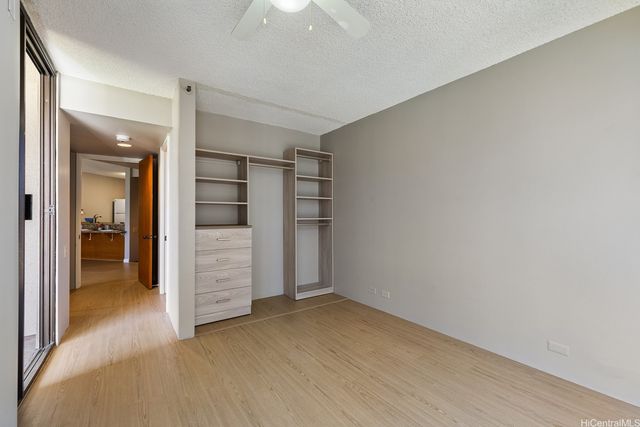 60 N Beretania Street 908, Honolulu, HI 96817