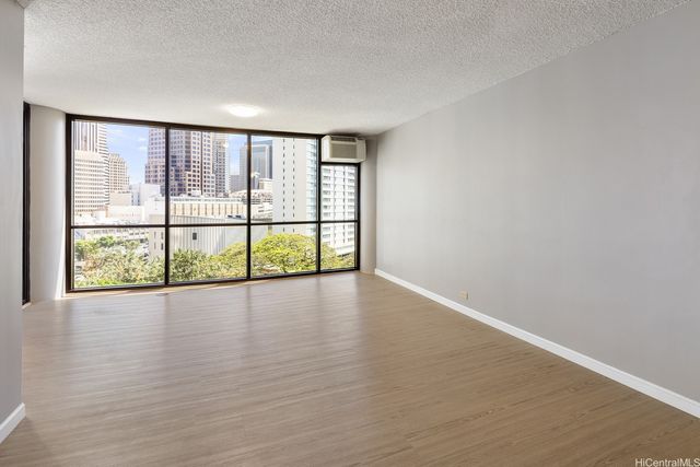 60 N Beretania Street 908, Honolulu, HI 96817