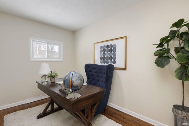 53160 Nadine Street, South Bend, IN 46637