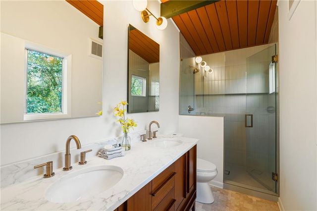 3652 Northlake Drive, Atlanta, GA 30340