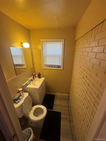 15551 Fordham Street, Detroit, MI 48205