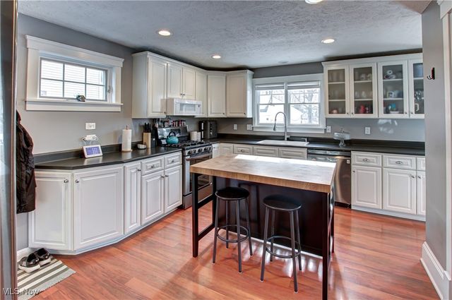 41 W 5th Avenue, Berea, OH 44017