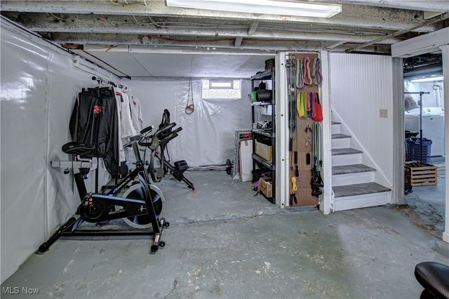 41 W 5th Avenue, Berea, OH 44017