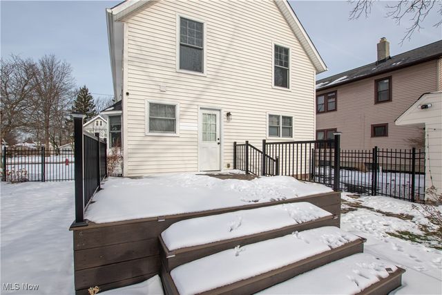 41 W 5th Avenue, Berea, OH 44017