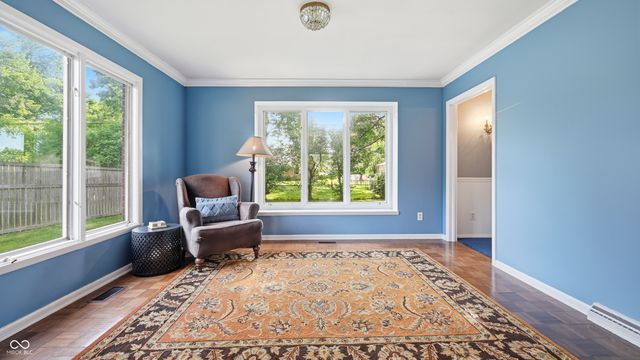 6453 Green Leaves Road, Indianapolis, IN 46220