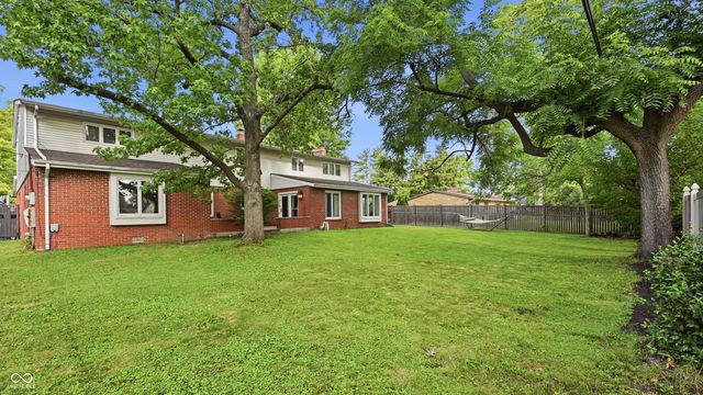 6453 Green Leaves Road, Indianapolis, IN 46220