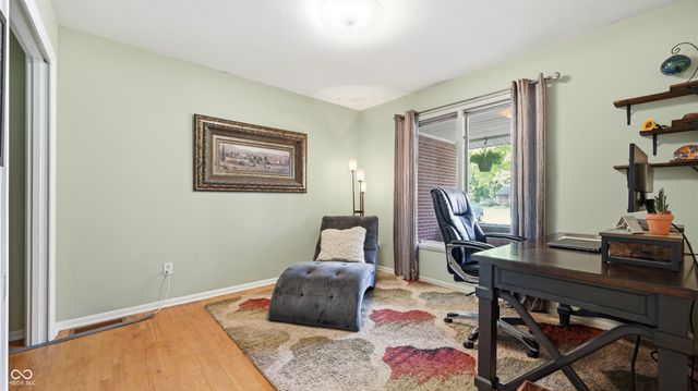 6453 Green Leaves Road, Indianapolis, IN 46220