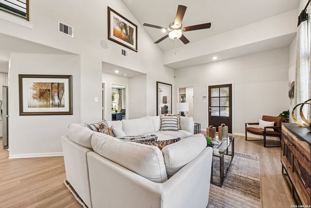 8642 Eagle Hill Meadow, San Antonio, TX 78222