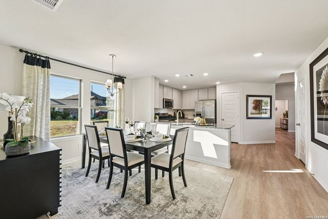 8642 Eagle Hill Meadow, San Antonio, TX 78222