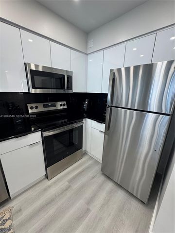2501 S Ocean Drive PH05, Hollywood, FL 33019