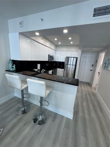 2501 S Ocean Drive PH05, Hollywood, FL 33019