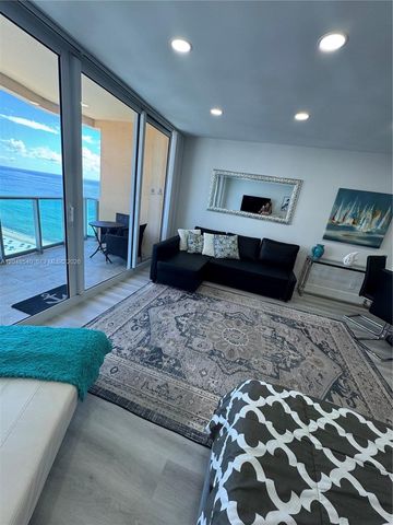 2501 S Ocean Drive PH05, Hollywood, FL 33019