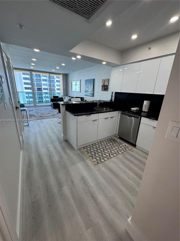2501 S Ocean Drive PH05, Hollywood, FL 33019
