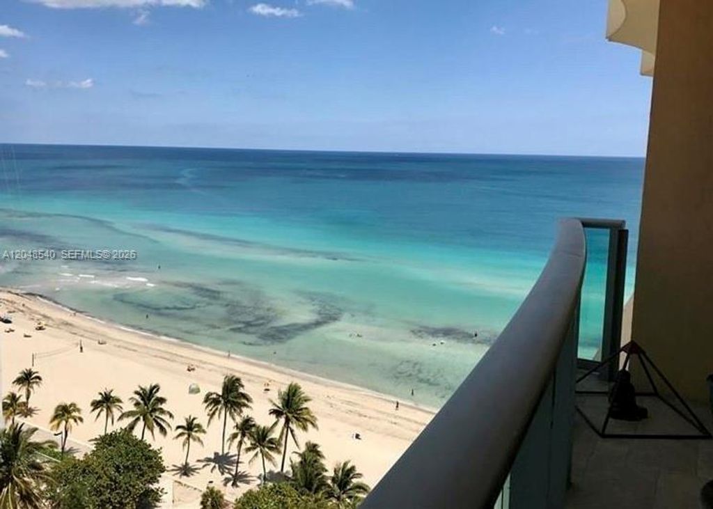 2501 S Ocean Drive PH05, Hollywood, FL 33019