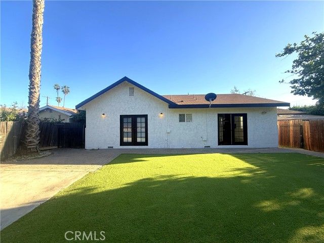 21047 Runnymede Street, Canoga Park (los Angeles), CA 91303