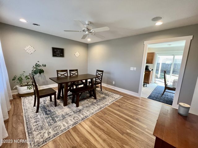 709 Lorraine Circle, Wilmington, NC 28412