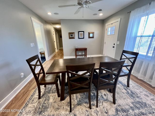 709 Lorraine Circle, Wilmington, NC 28412