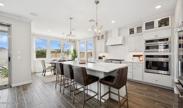 8019 W Harmont Drive, Peoria, AZ 85345