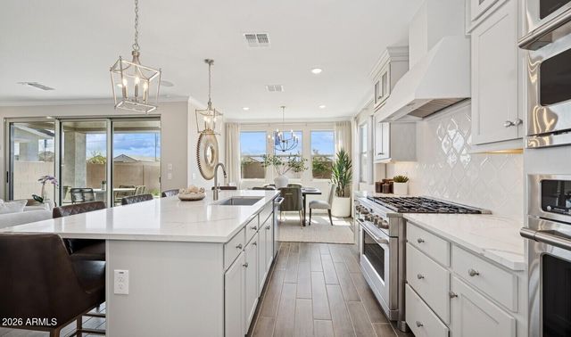 8019 W Harmont Drive, Peoria, AZ 85345
