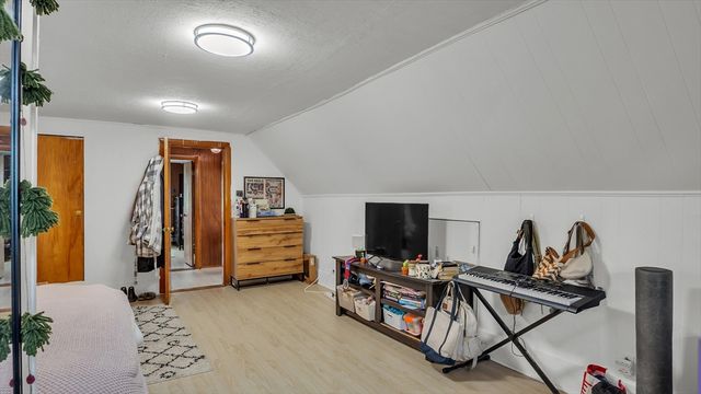 53 Bow 2, Somerville, MA 02143