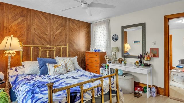 53 Bow 2, Somerville, MA 02143