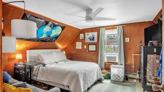 53 Bow 2, Somerville, MA 02143