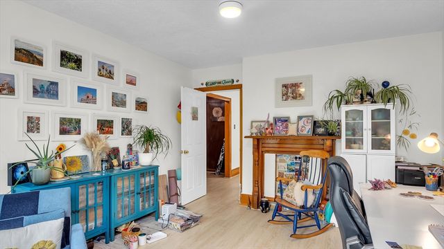 53 Bow 2, Somerville, MA 02143