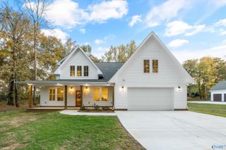 2737 C Jeff Road, Harvest, AL 35749