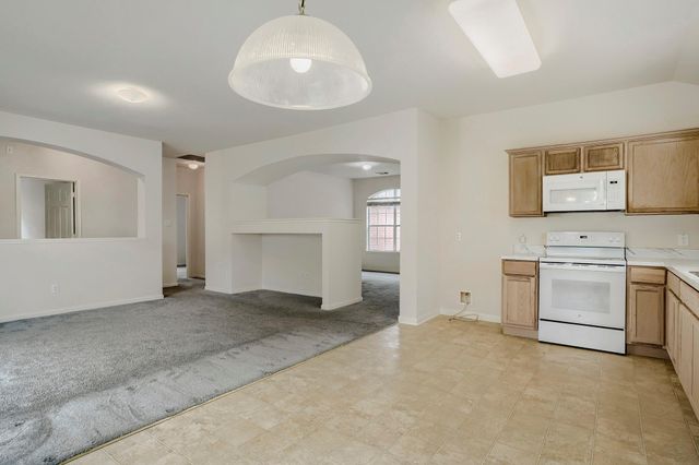 548 Small Cedar Drive, League City, TX 77573