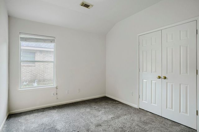 548 Small Cedar Drive, League City, TX 77573