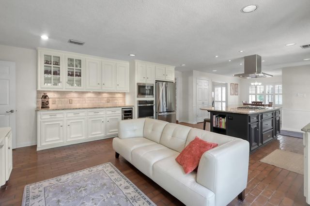 5810 Olympia Fields Lane, Houston, TX 77069