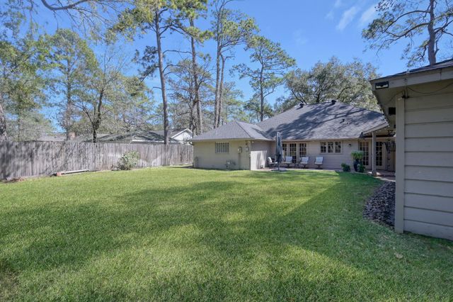 5810 Olympia Fields Lane, Houston, TX 77069