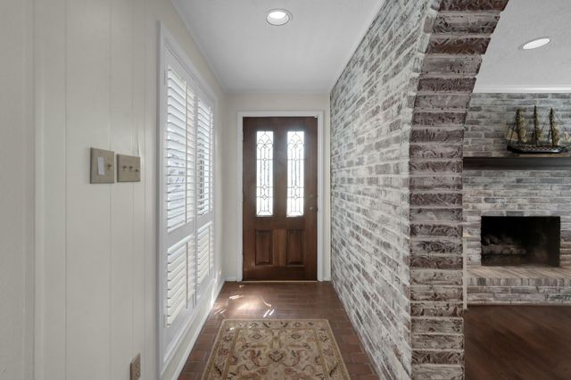 5810 Olympia Fields Lane, Houston, TX 77069