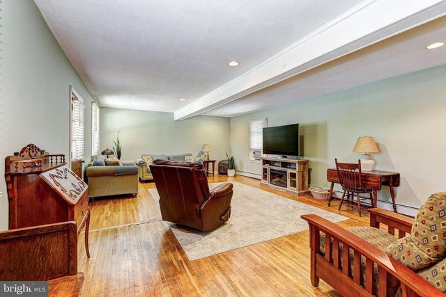 21304 W LIBERTY RD, Parkton, MD 21120