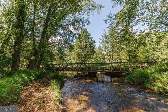 21304 W LIBERTY RD, Parkton, MD 21120