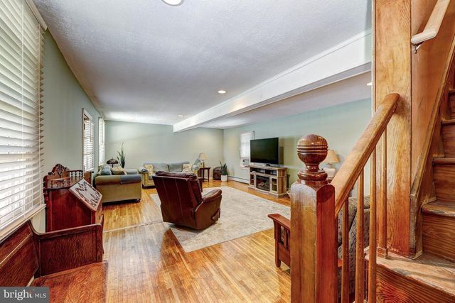 21304 W LIBERTY RD, Parkton, MD 21120