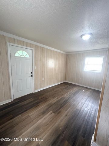 105 Mckinnon Street, Petal, MS 39465