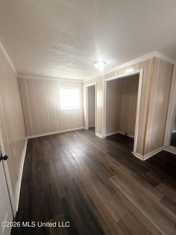 105 Mckinnon Street, Petal, MS 39465